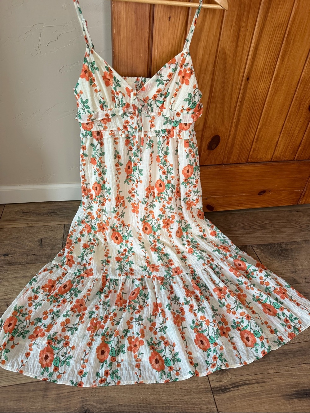 Band of the Free Los Angeles Apricot Floral Tiered Maxi Sundress | Size Large L